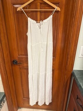 Shade & Shore Cream White Spaghetti-Strap Maxi Dress